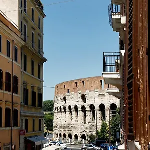 Colosseo And - City Centre Apartament